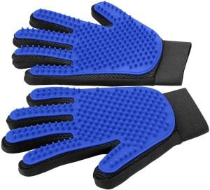 Delomo Pet Grooming Glove - Gentle Deshedding Brush Glove